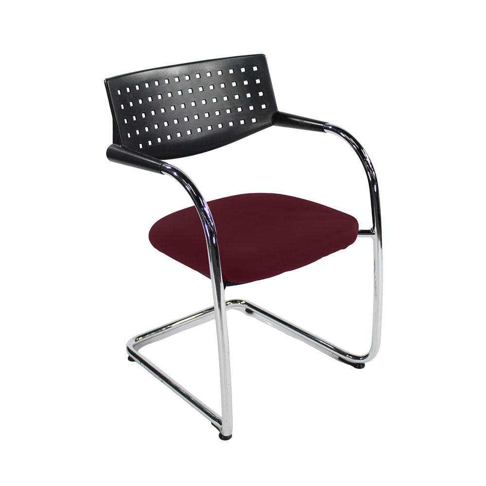 <tc>Vitra</tc>: <tc>VisaVis</tc> Chaise de réunion en cuir bordeaux - Rénovée