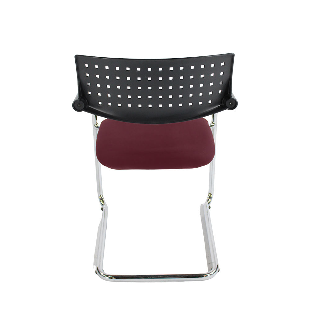 <tc>Vitra</tc>: <tc>VisaVis</tc> Chaise de réunion en cuir bordeaux - Rénovée