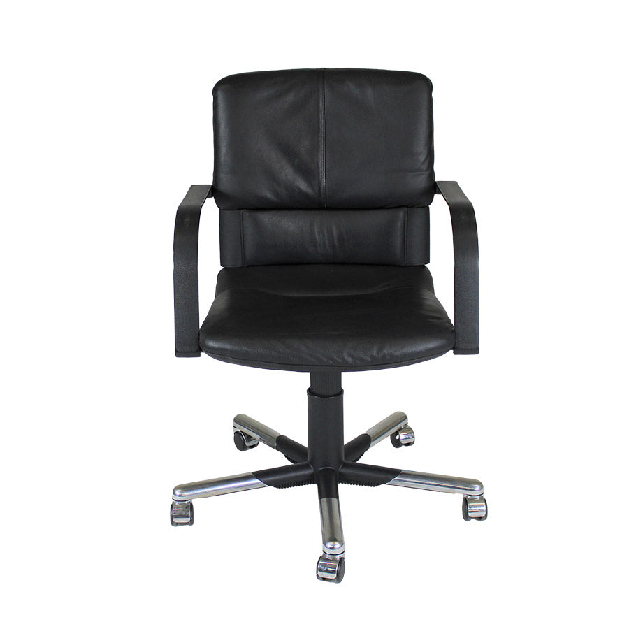 <tc>Vitra</tc>: Fauteuil de direction pivotant Imago Bellini en cuir noir - Reconditionné
