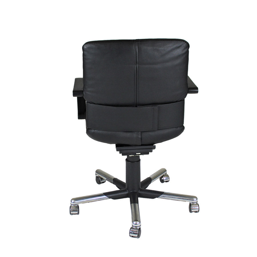 <tc>Vitra</tc>: Fauteuil de direction pivotant Imago Bellini en cuir noir - Reconditionné