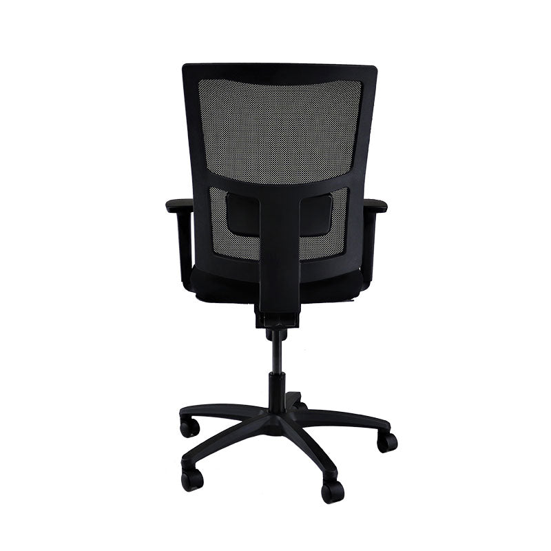 Saxen: Ergo Task Chair in Black Fabric - Refurbished