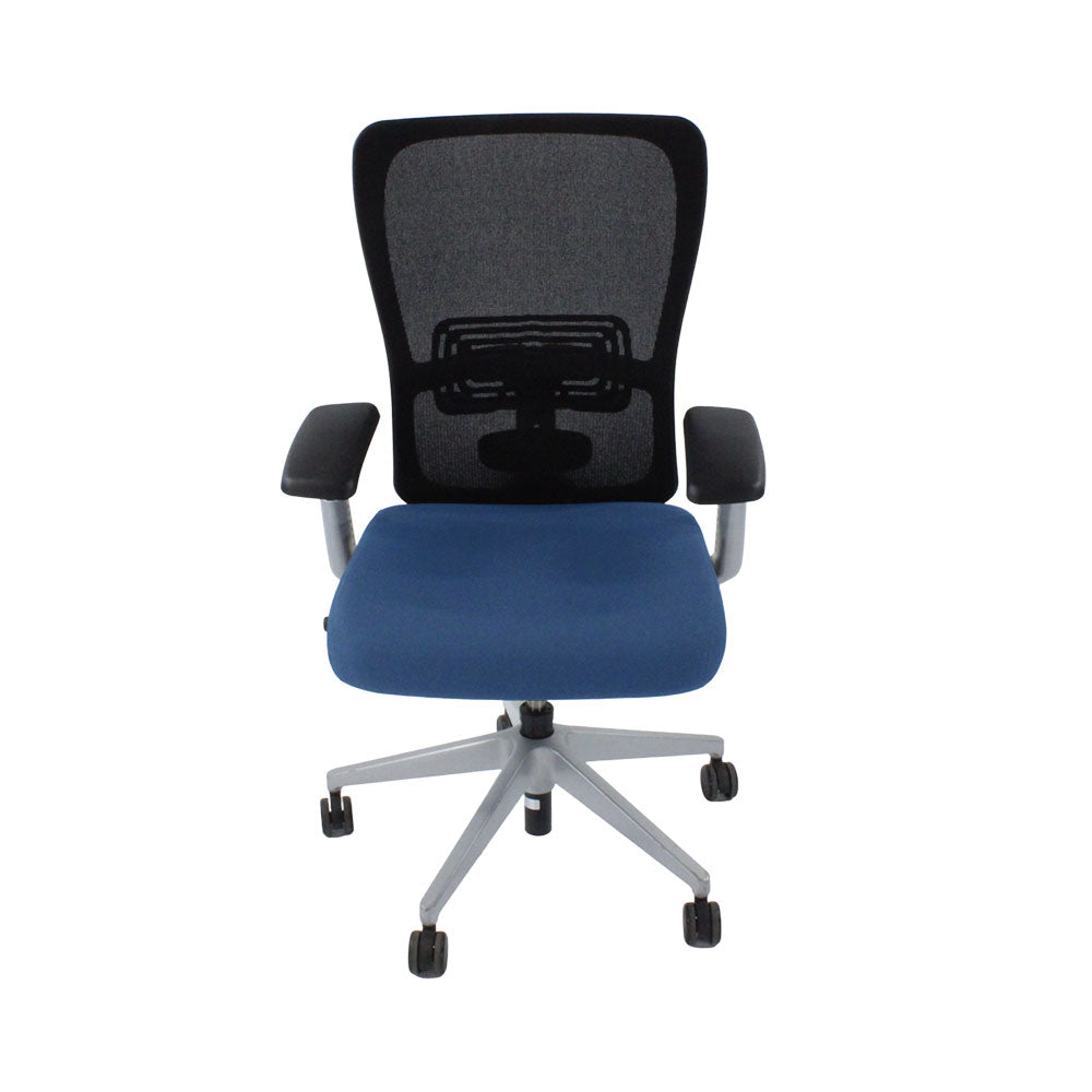 <tc>Haworth</tc>: <tc>Zody Comforto</tc> Chaise de bureau 89 en tissu bleu/cadre gris - Rénovée