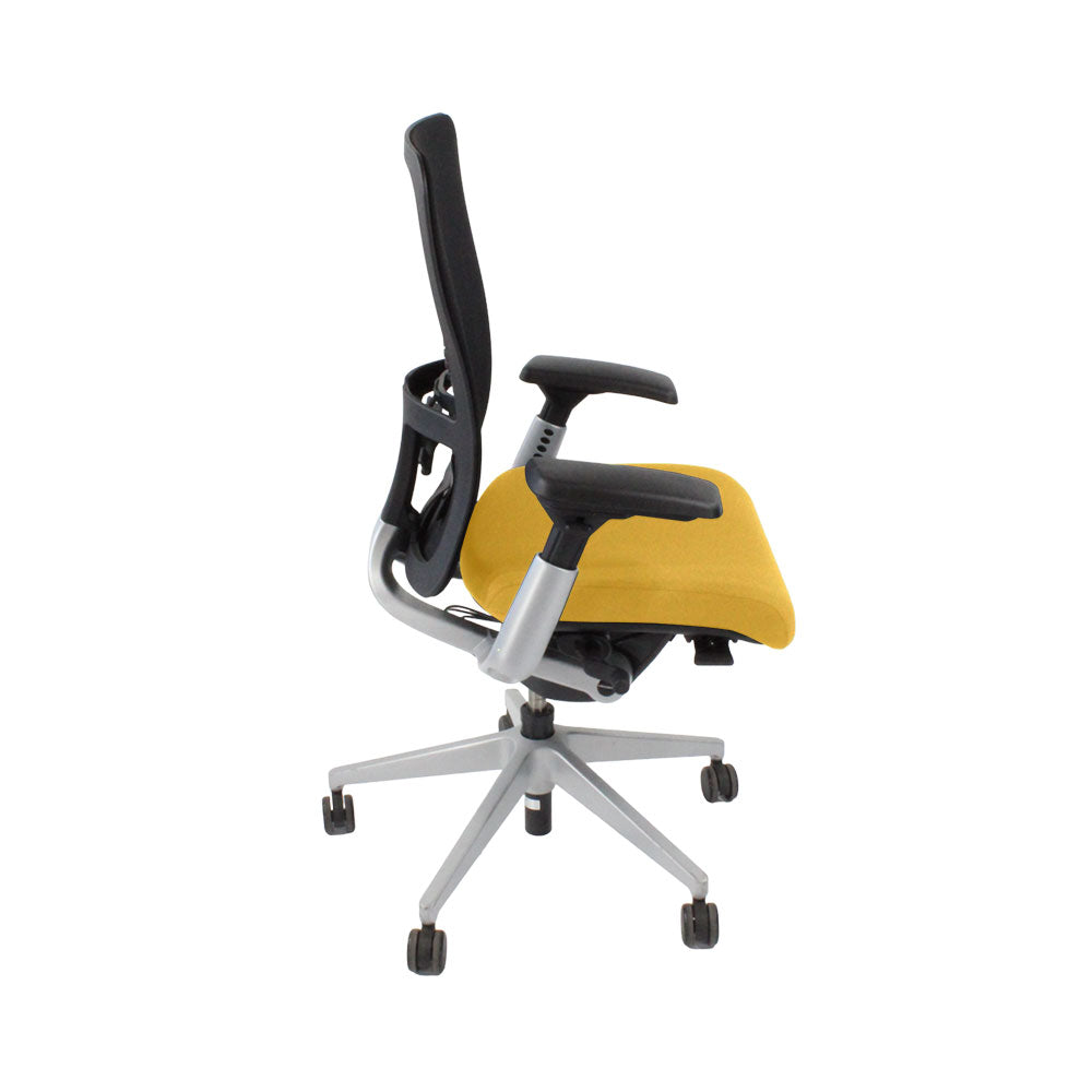 <tc>Haworth</tc>: <tc>Zody Comforto</tc> Chaise de bureau 89 en tissu jaune/cadre gris - Reconditionnée