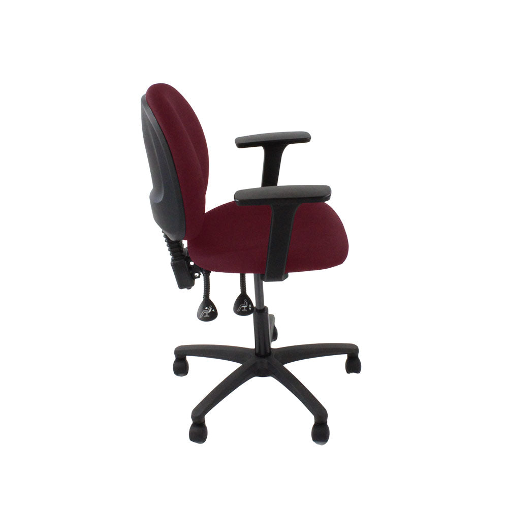 Saxe : <tc>Scoop</tc> Chaise d'opérateur en cuir bordeaux - Reconditionnée