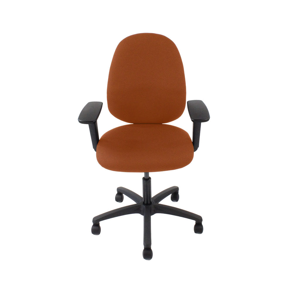 Saxe : <tc>Scoop</tc> Chaise d'opérateur haute en cuir beige - Rénovée
