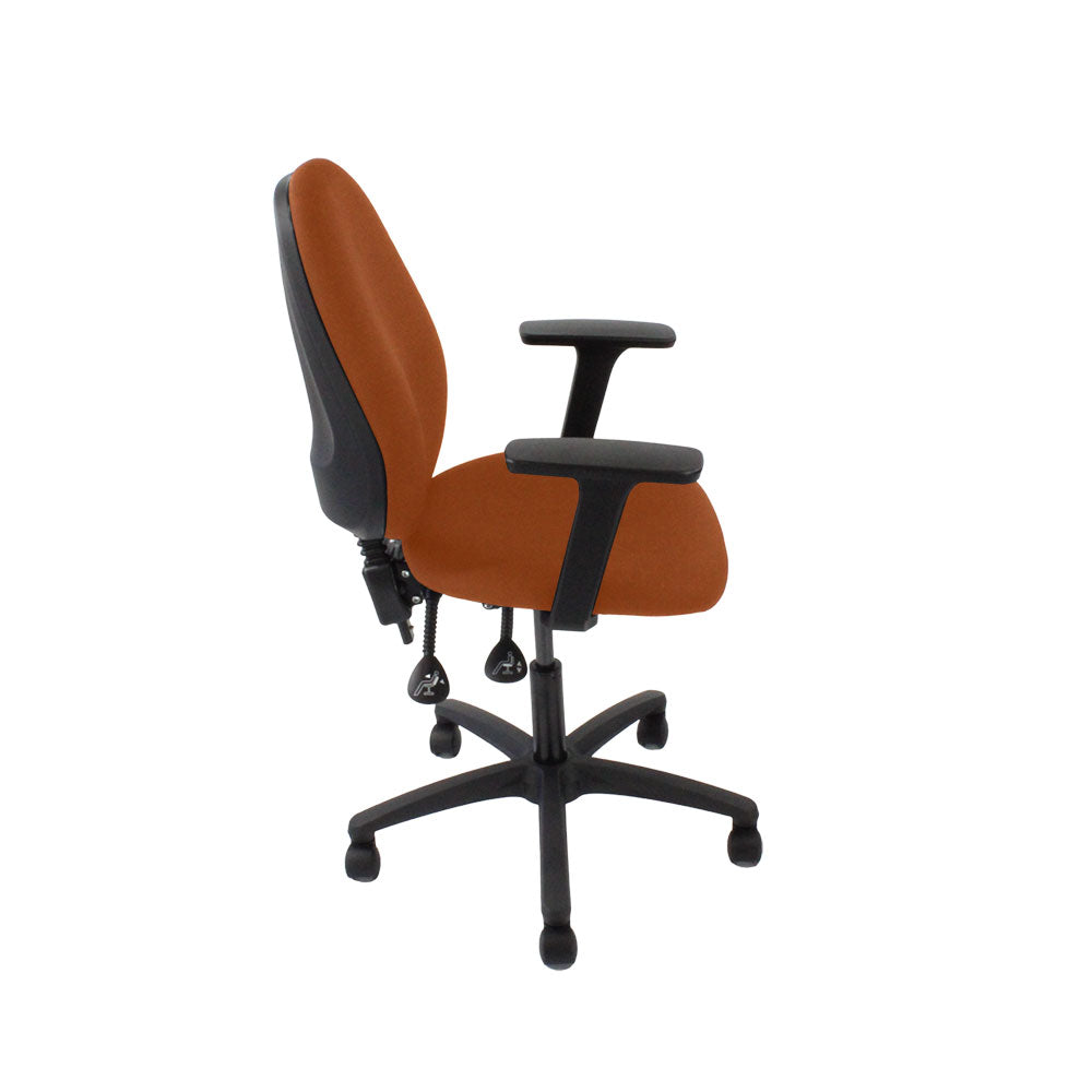 Saxe : <tc>Scoop</tc> Chaise d'opérateur haute en cuir beige - Rénovée