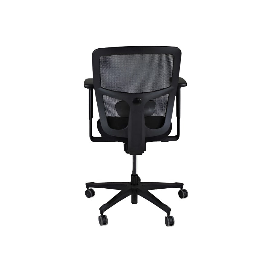 EFG: Chaise de tâche de bureau avec dos en mesh - rénové
