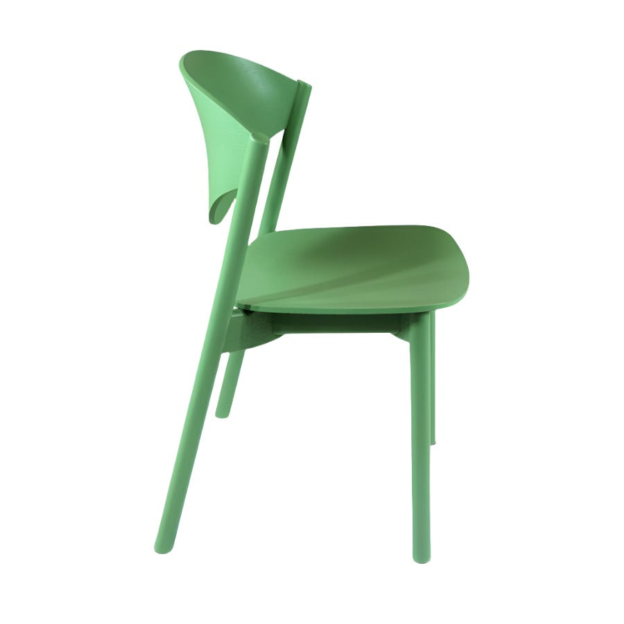 Modus: chaise d'empilement de mars - rénové