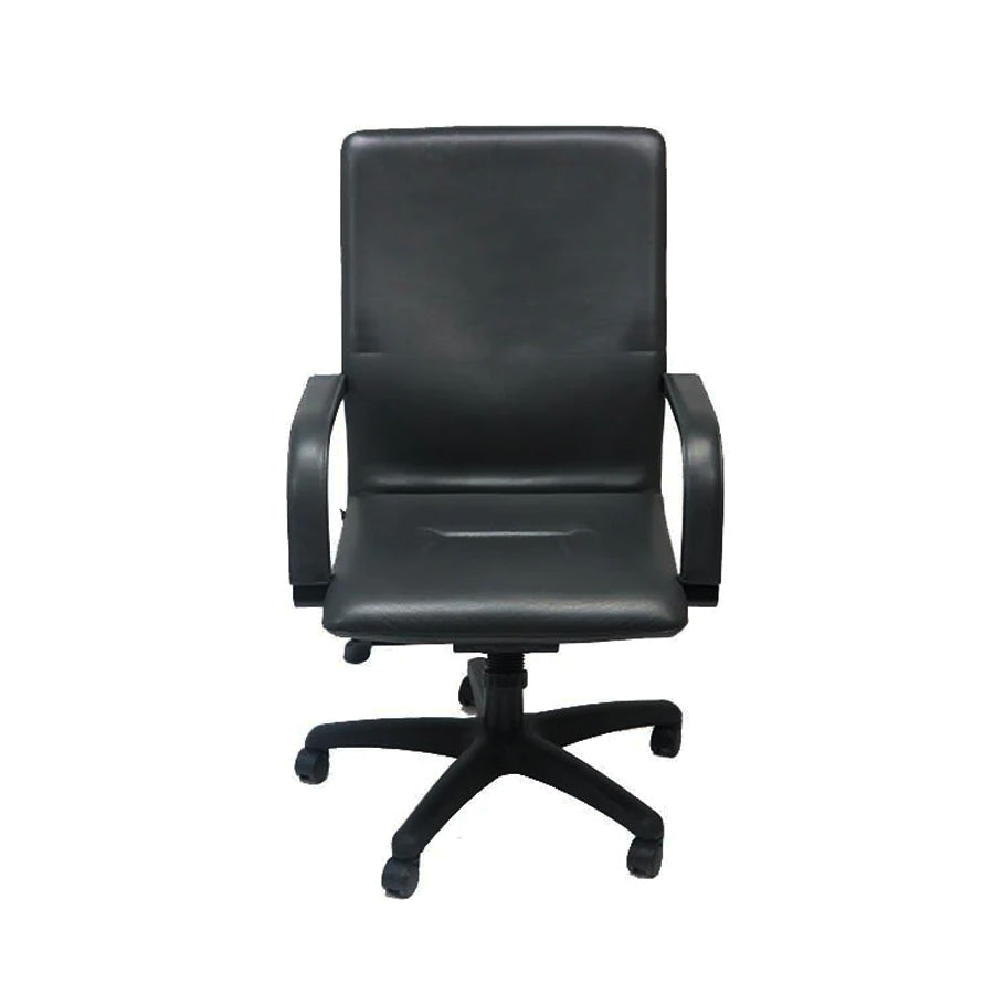 Nienkamper : <tc>Senator</tc> Chaise de salle de réunion - Rénovée