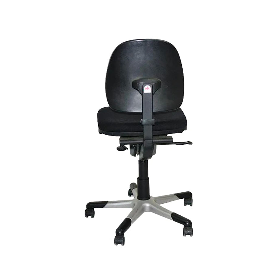 RH Logic: 2 chaise de tâches ergonomiques - rénové