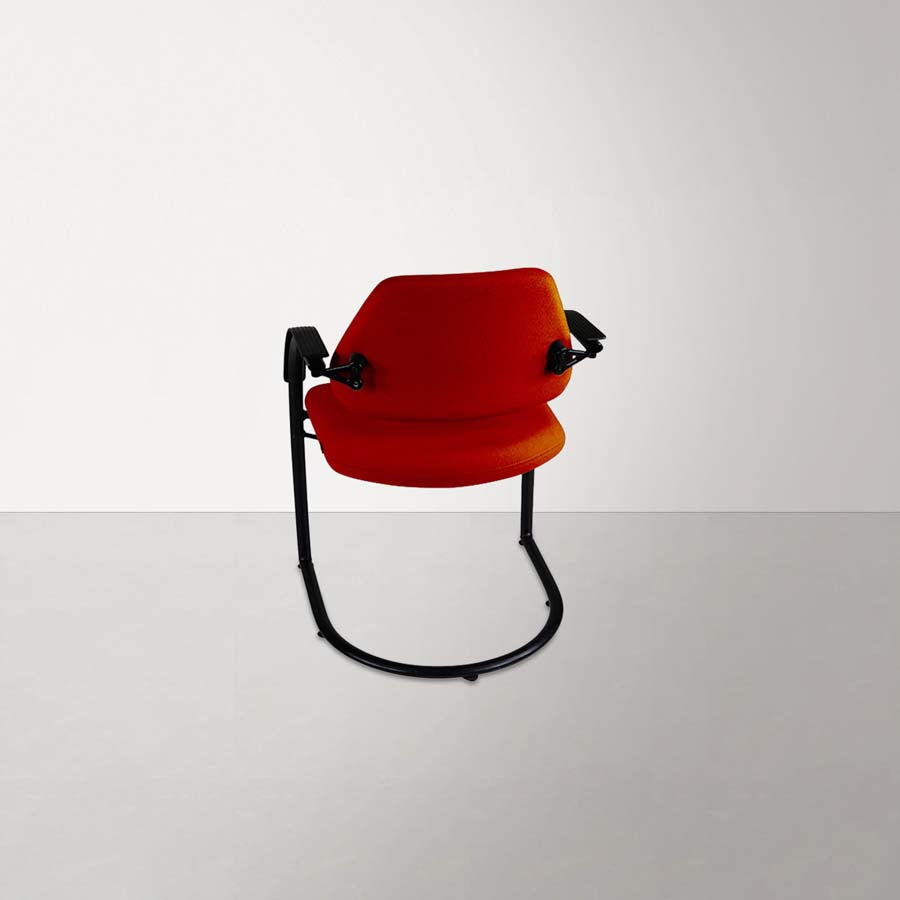 Nowy Styl: Sitag Meeting Chair - Refurbished