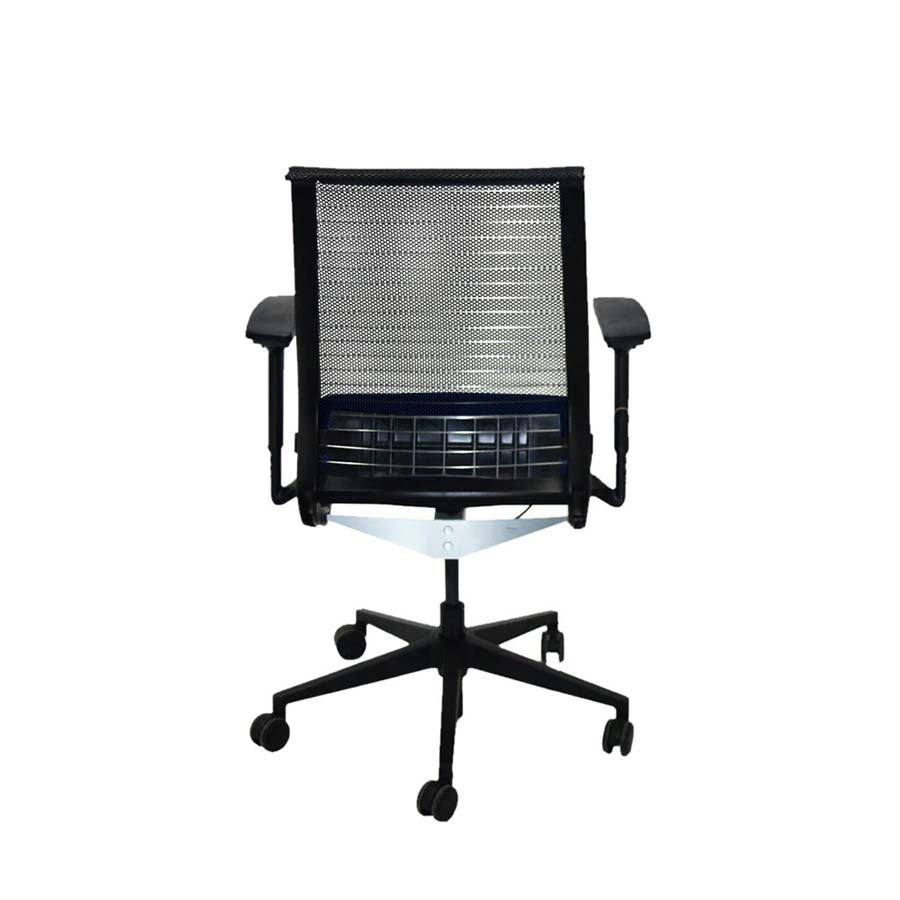 <tc>Steelcase</tc>: <tc>Think V1</tc> Chaise de bureau - Reconditionnée