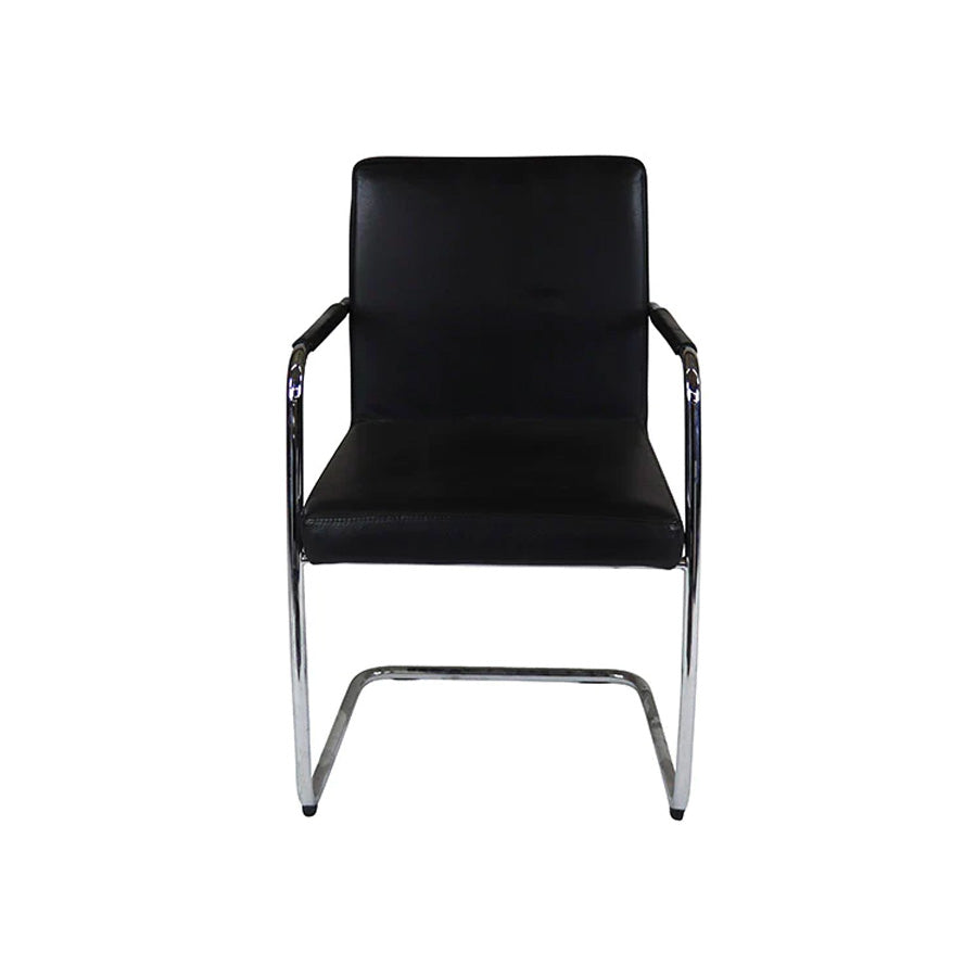 <tc>Wiesner-Hager</tc>: Chaise de réunion Concept - Rénovée