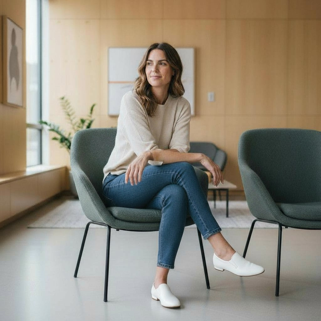 Allermuir: FortySeven Green Lounge/Visitors Chair - Refurbished