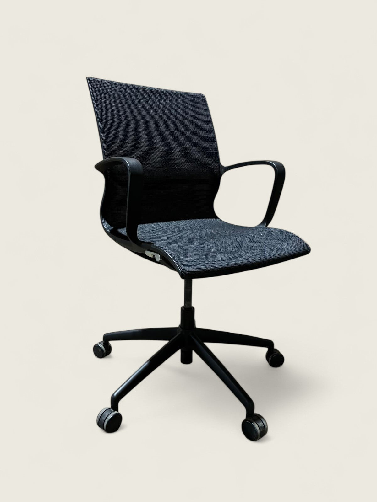 Patron : Chaise d'appoint visiteurs Kara KAR/1 - Reconditionnée