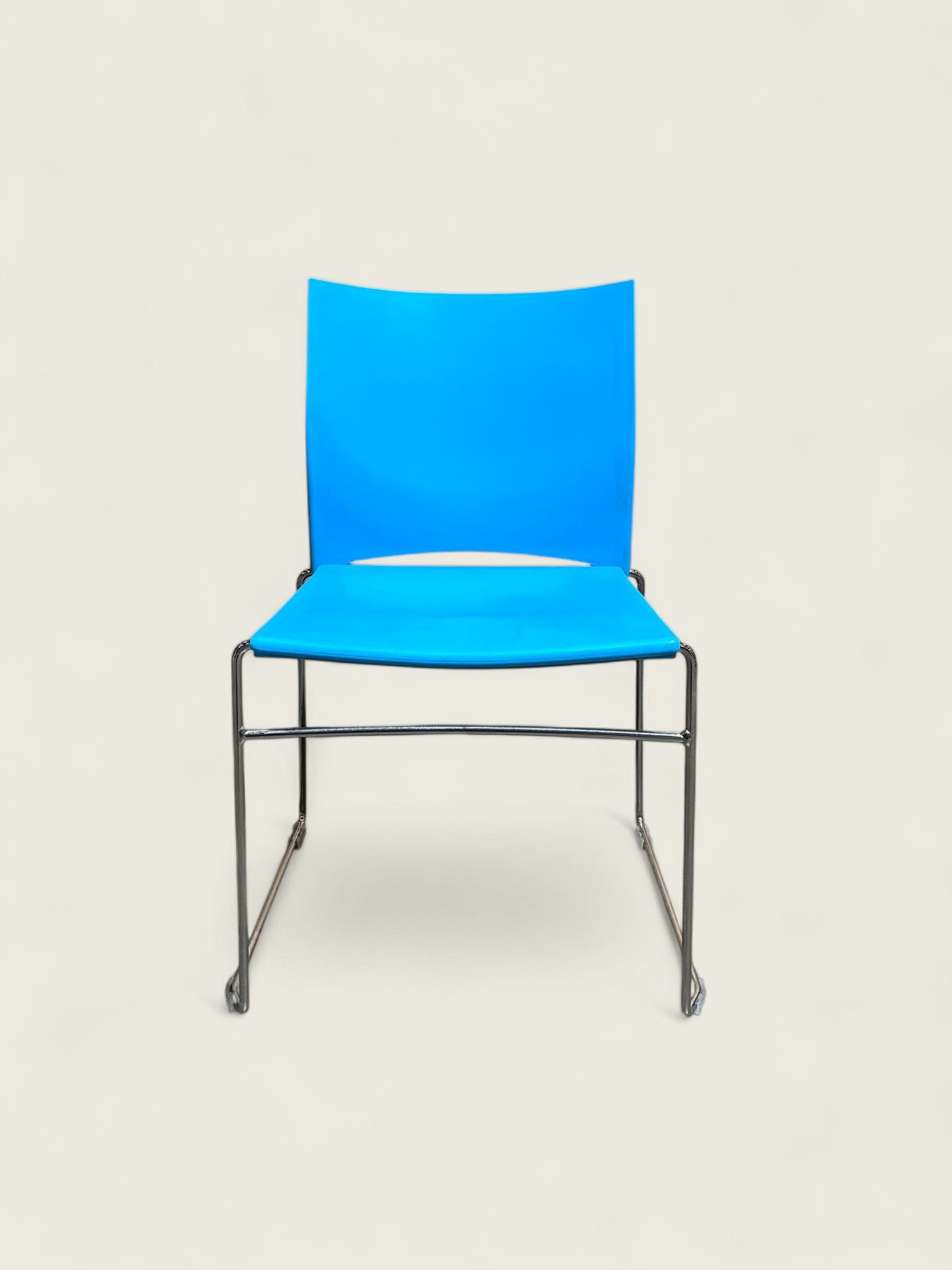 <tc>Connection</tc>: Chaise d'appoint bleue pour visiteurs - Reconditionnée