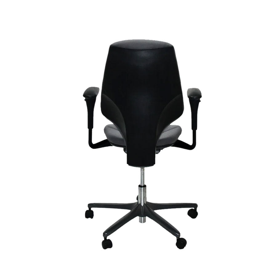 Giroflex: G64 Task Chair in Grey Fabric - Refurbished