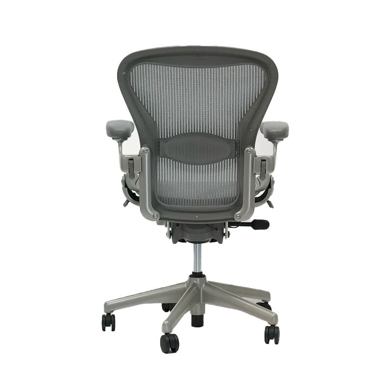 Herman Miller: Aeron Size B Silver Back Tilt - Refurbished