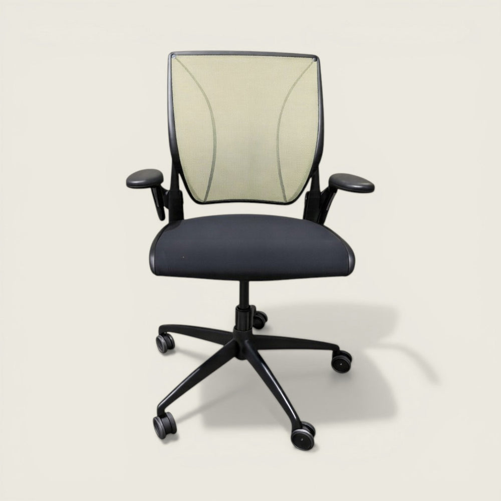 Humanscale : Chaise Diffrient World - Reconditionné - The Office Crowd
