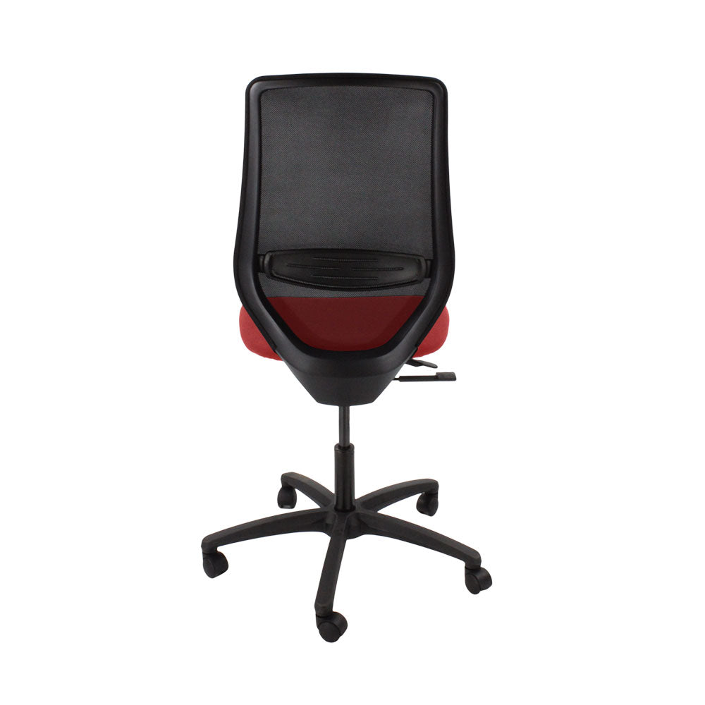The Office Crowd : Chaise de travail Scudo avec siège en tissu rouge sans accoudoirs - Remis à neuf