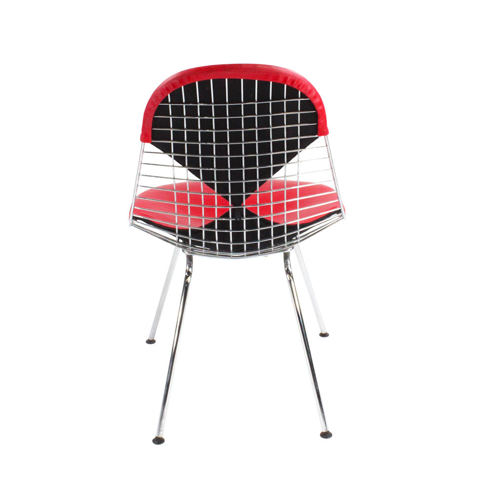 Vitra : Eames Wire Chair en cuir rouge - Remis à neuf