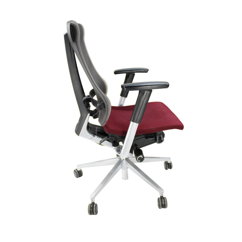 Itoki Global : Chaise de bureau Spina en tissu bordeaux - Reconditionnée