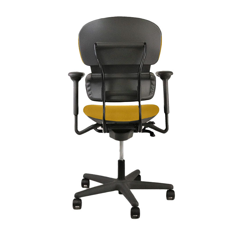 KI : Chaise de travail de bureau Impulse en tissu jaune - Remis à neuf