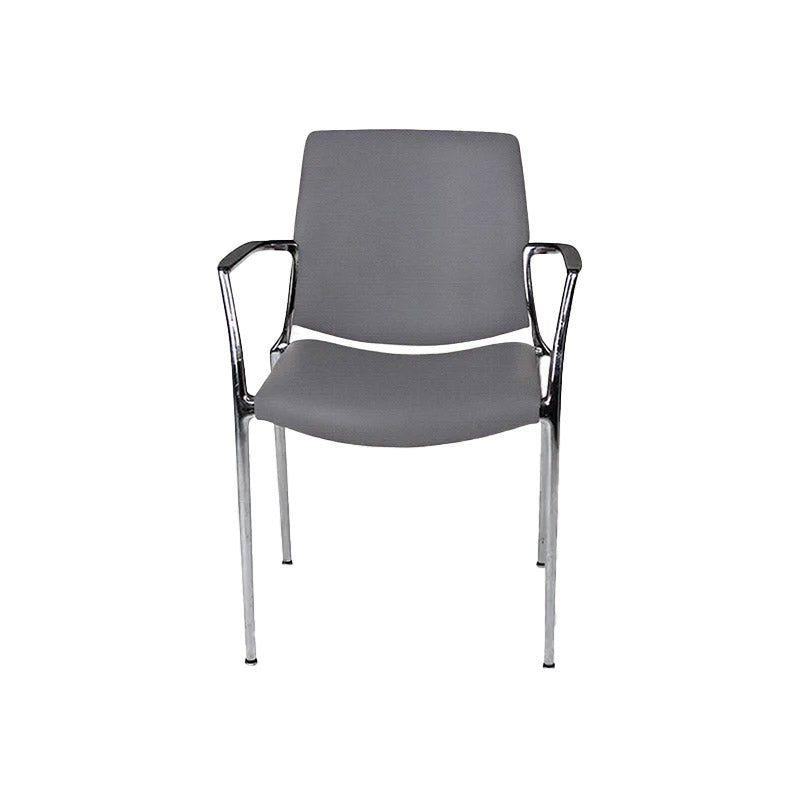 Kusch & Co : Chaise Capa 4200 en tissu gris - Reconditionnée