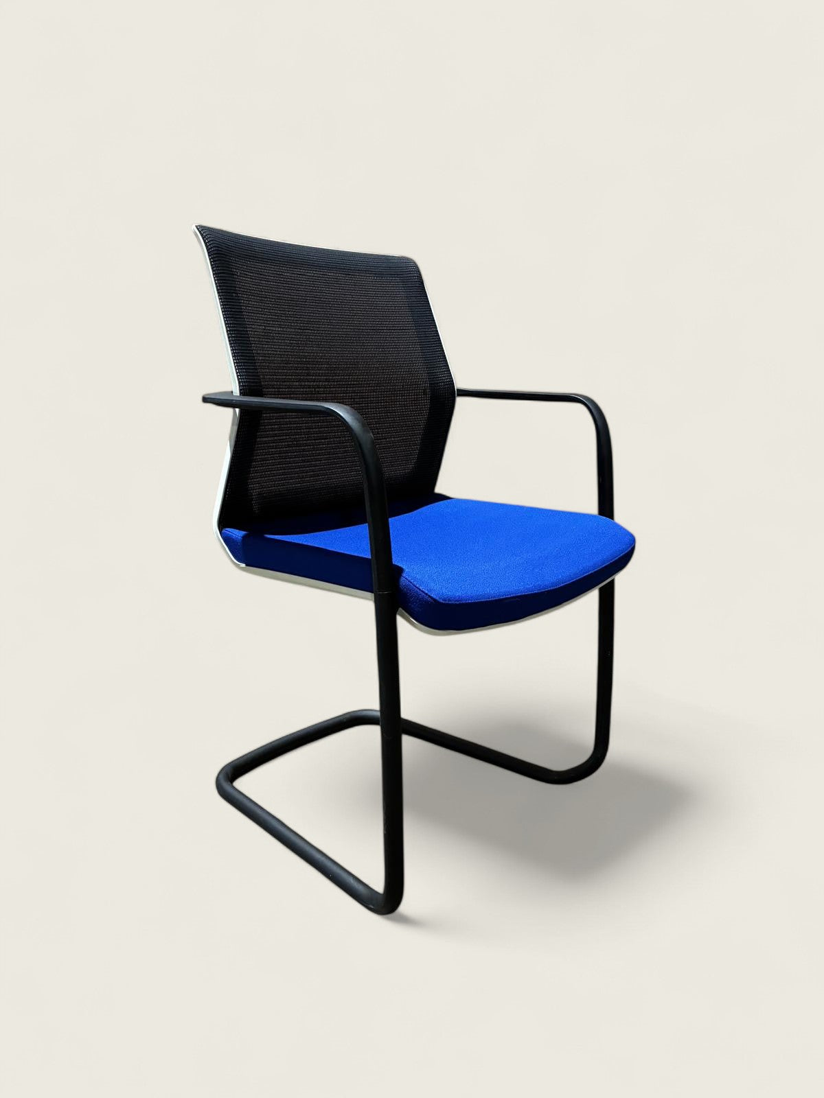 Orangebox : Chaise d'appoint Workday Visitors - Reconditionnée