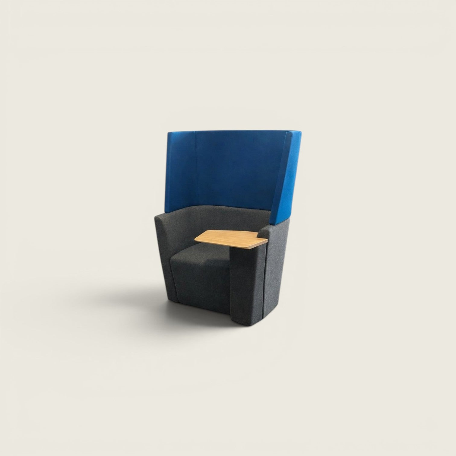 Orangebox: Away From The Desk (AFTD) High-Back Single Sofa In Blue and Grey: - Refurbished