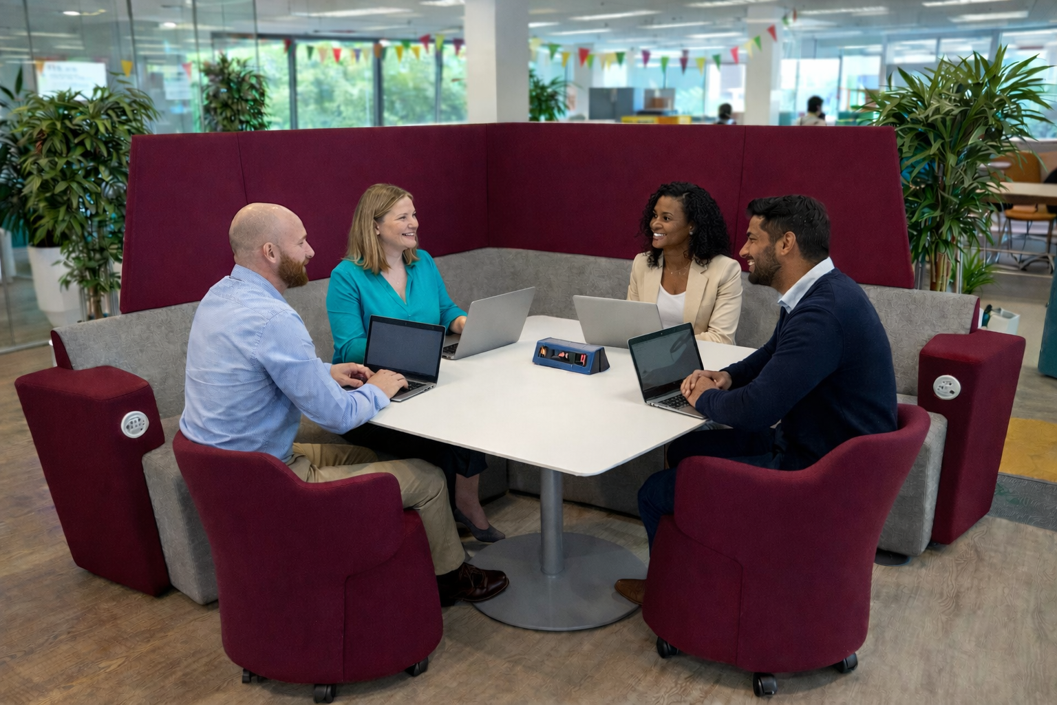 Orangebox : Cabine AFTD à dossier haut bordeaux et gris - Reconditionnée