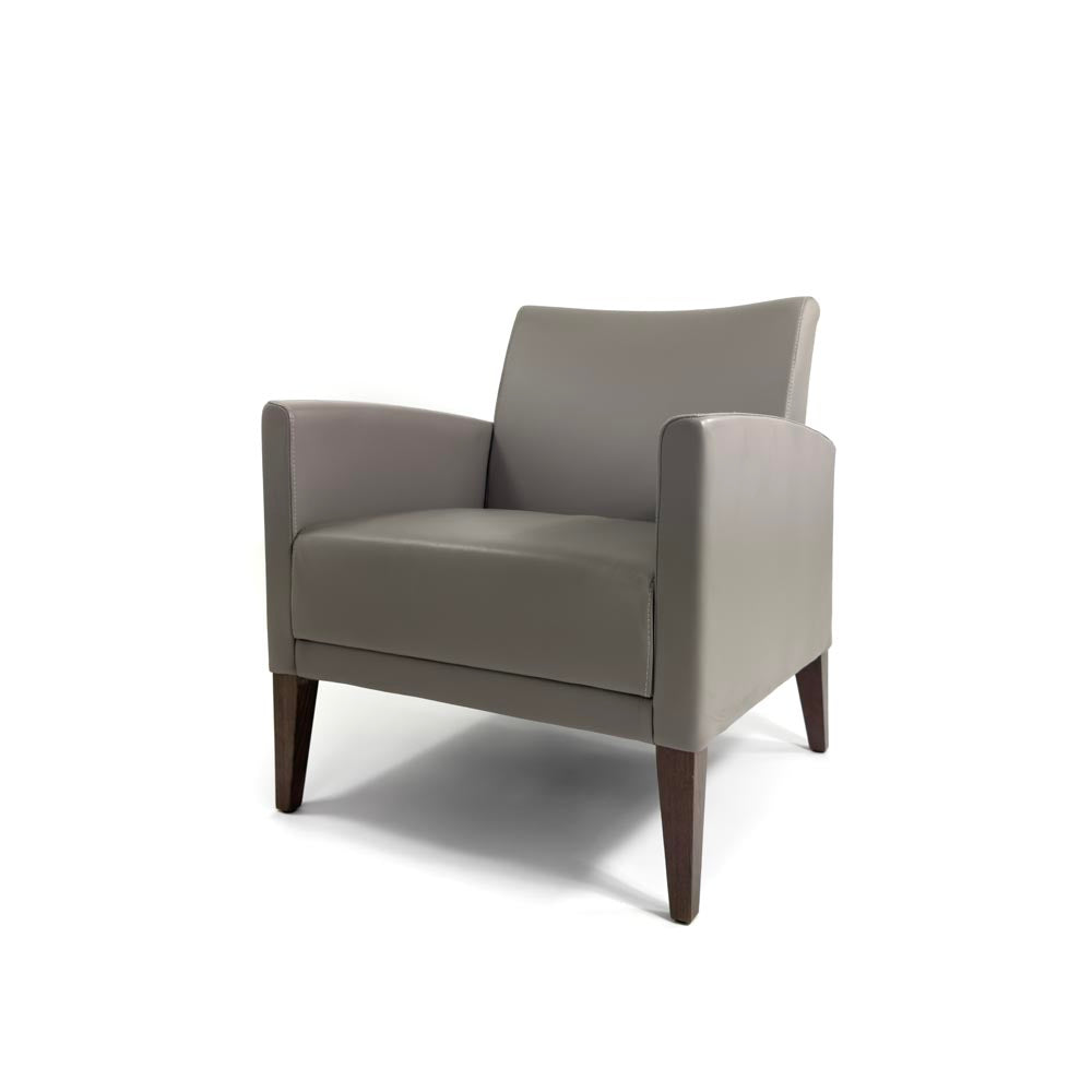Protocole: Ingleton Single Seater en cuir beige - rénové