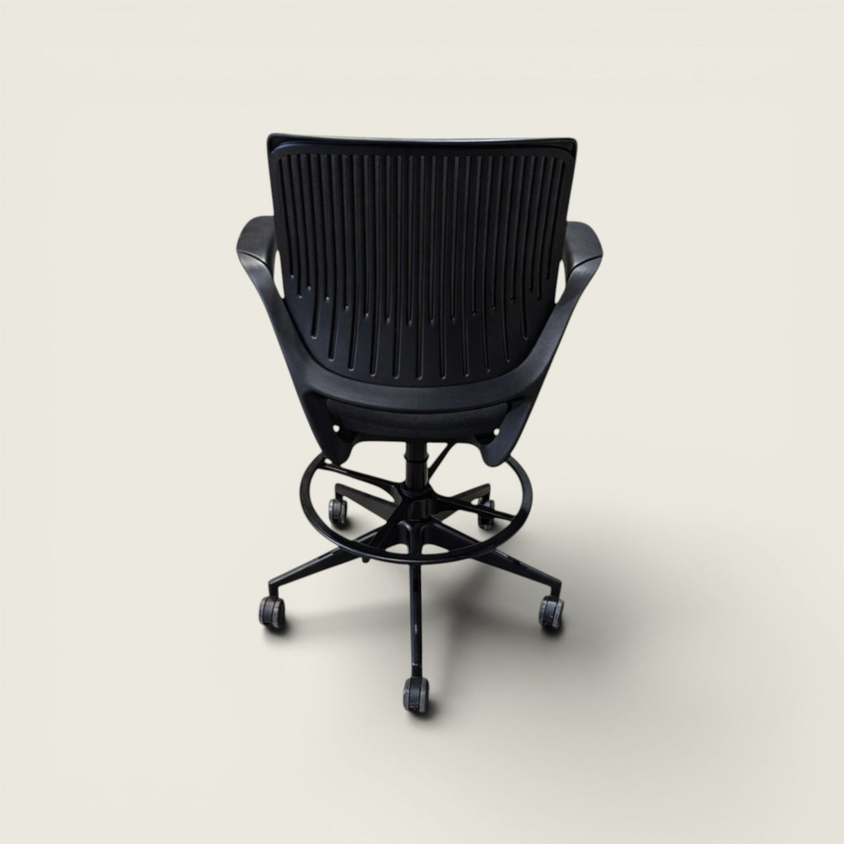 Steelcase: Cobi Draughtsman Chair in Blue Fabric with a Grey Mesh Back - Refurbished