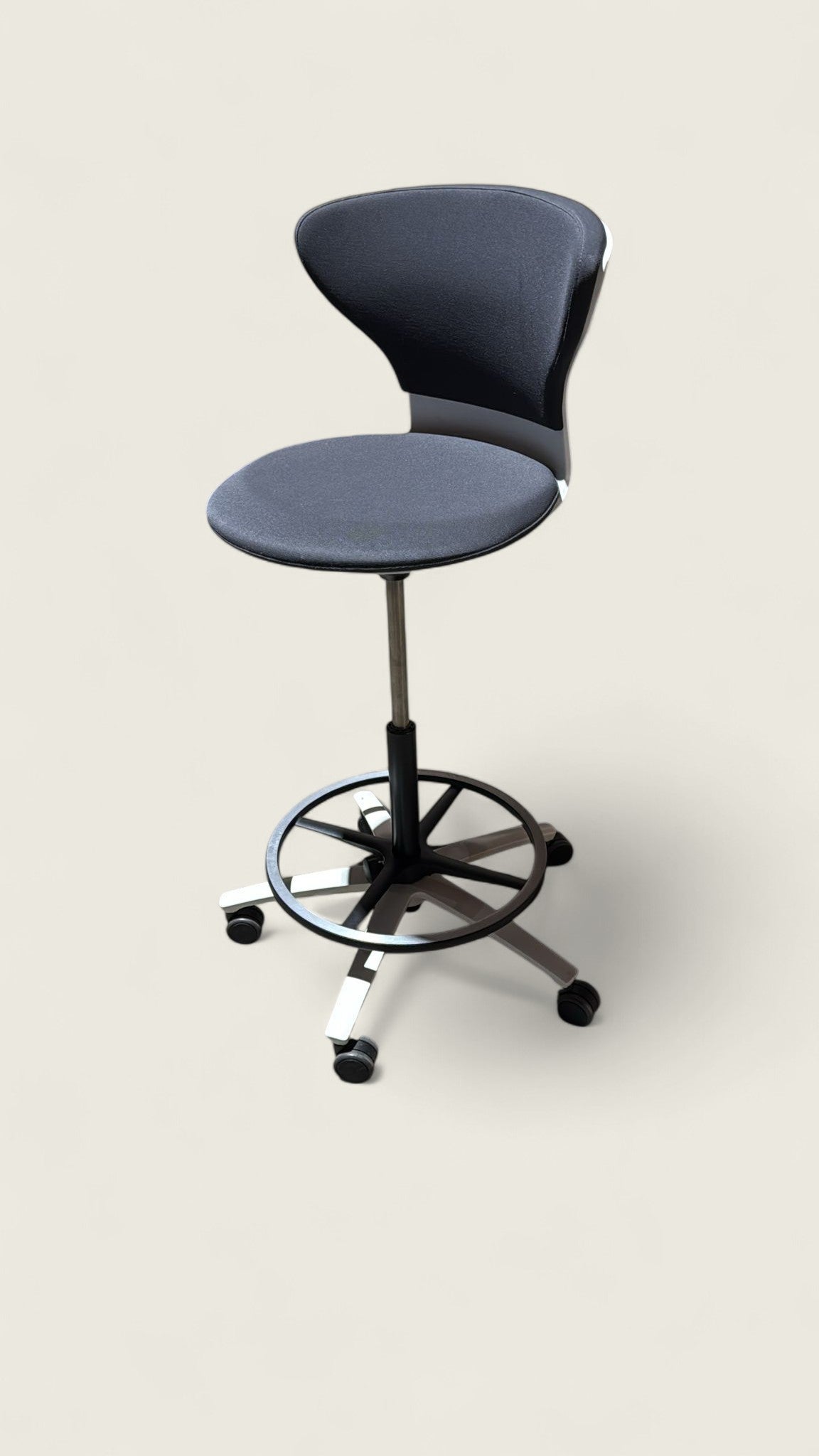<tc>Sedus</tc>: Chaise de dessinateur - Remis à neuf