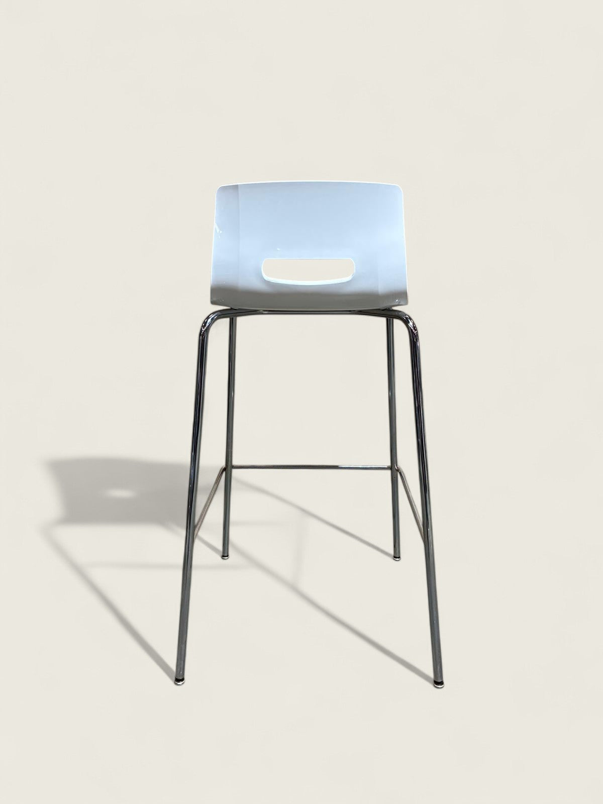 <tc>Senator</tc>: Tabouret de bar haut - Remis à neuf