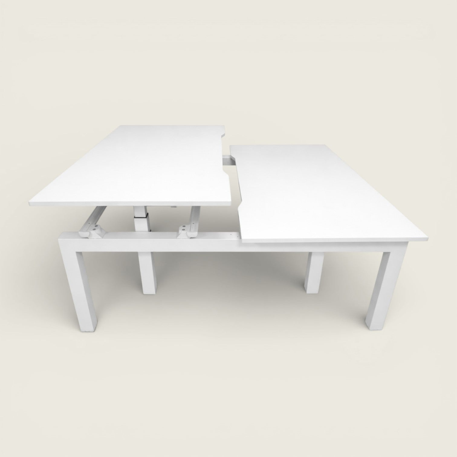 Senator Electric Sit-Stand Desk 1600 mm - Refurbished