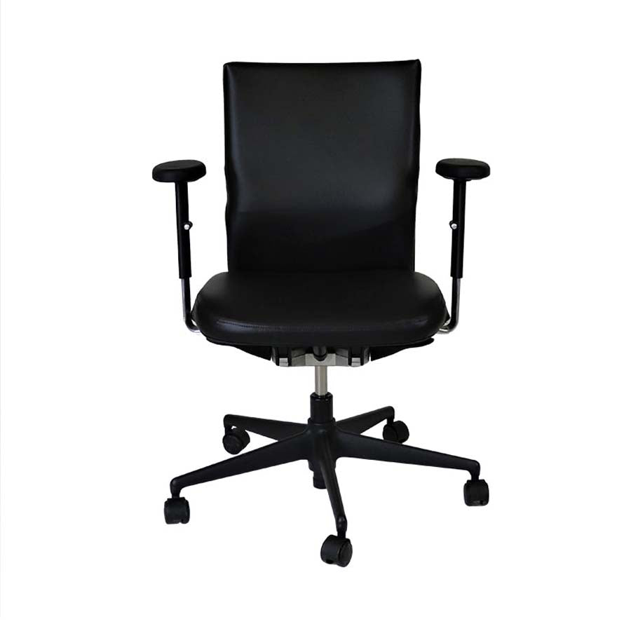 Vitra : Chaise de bureau Axess en cuir noir - Reconditionnée