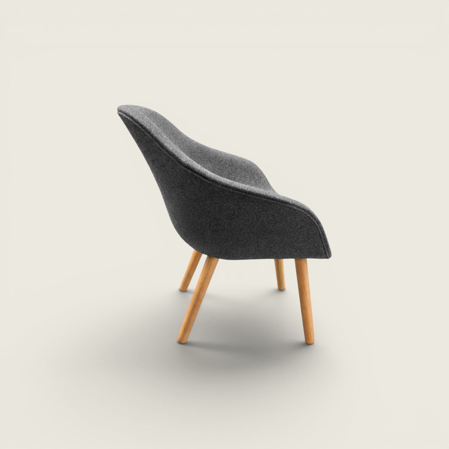 Walter Knoll: 375 Lounge Chair In Grey With Wooden Legs - Refurbished