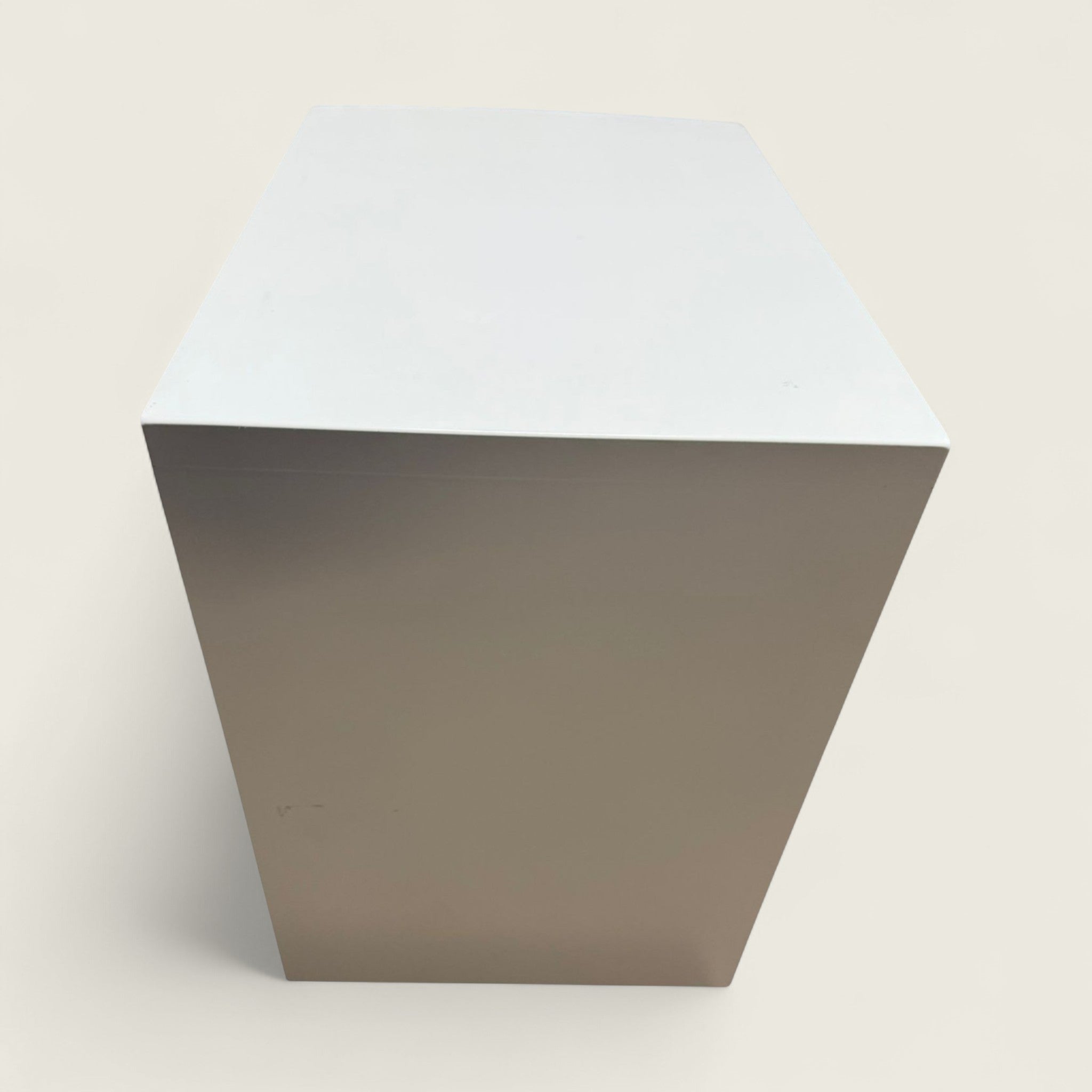 <tc>Steelcase</tc>: Caisson mobile fin à 4 tiroirs - Remis à neuf