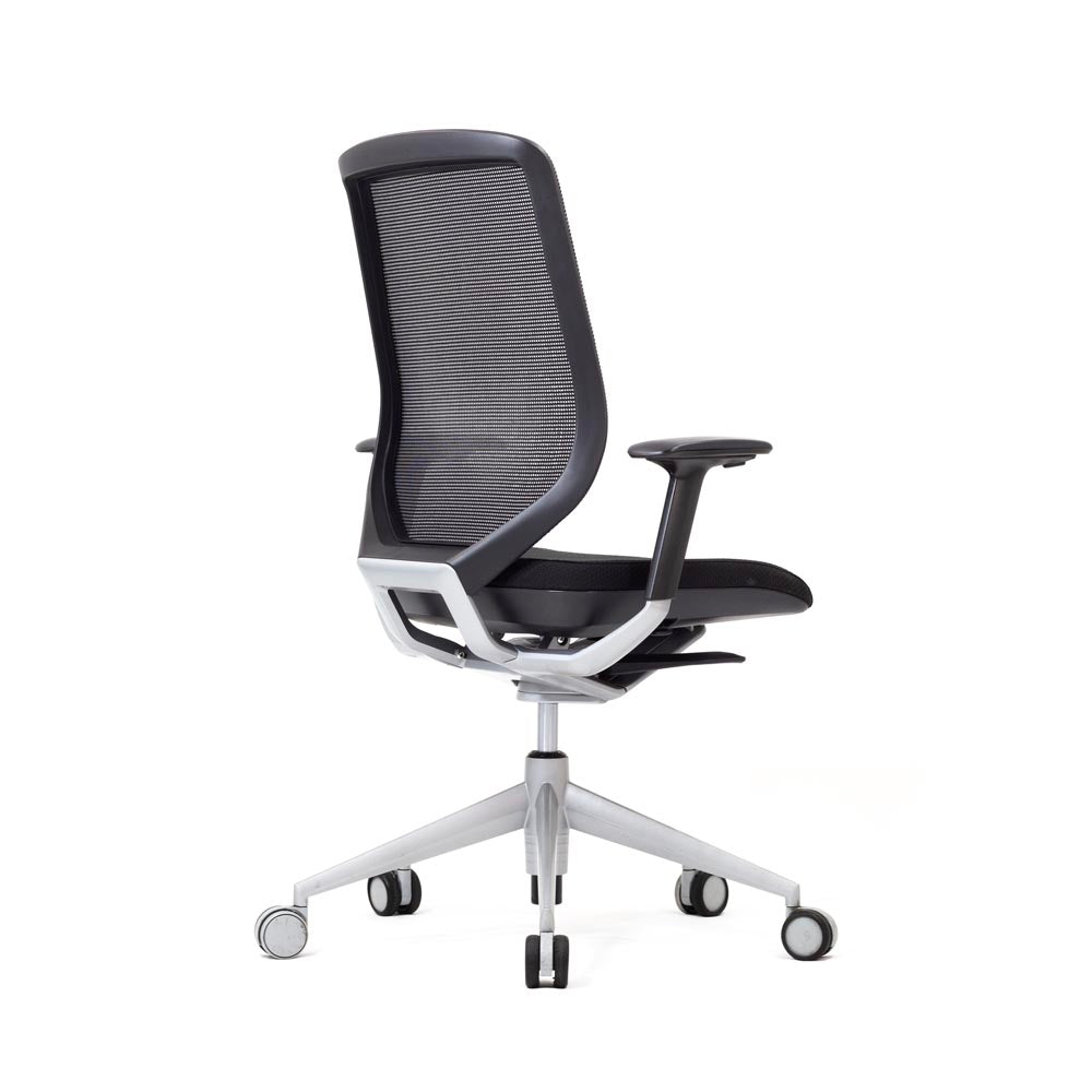 <tc>Actiu</tc>: Chaise de travail Trim avec accoudoirs - Reconditionnée